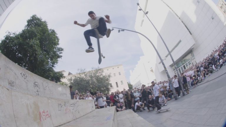 MACBA BACK TO THE 4